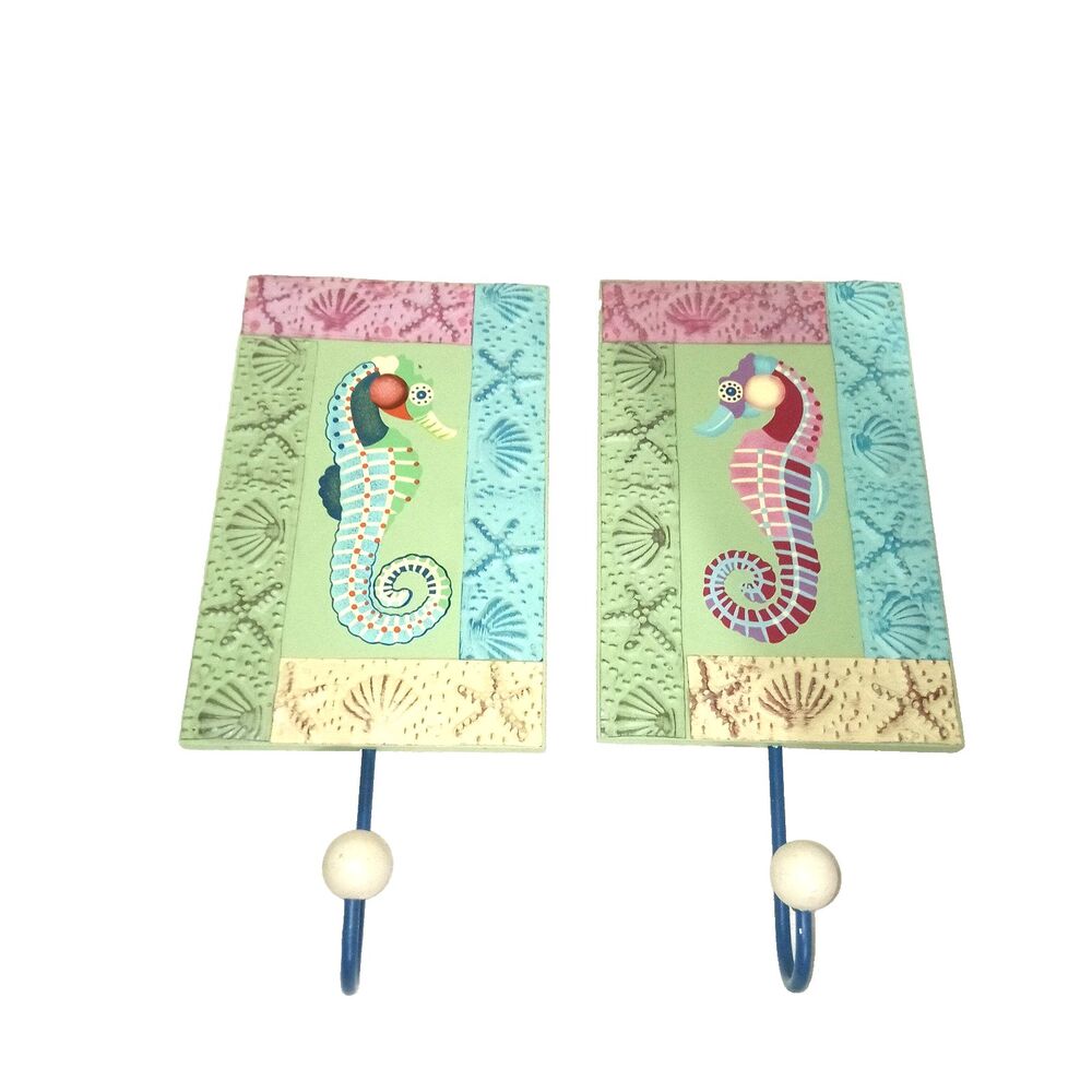Hanna's Handiworks Seahorse Wall Hooks Set of 2 Beach Seashells  Starfish